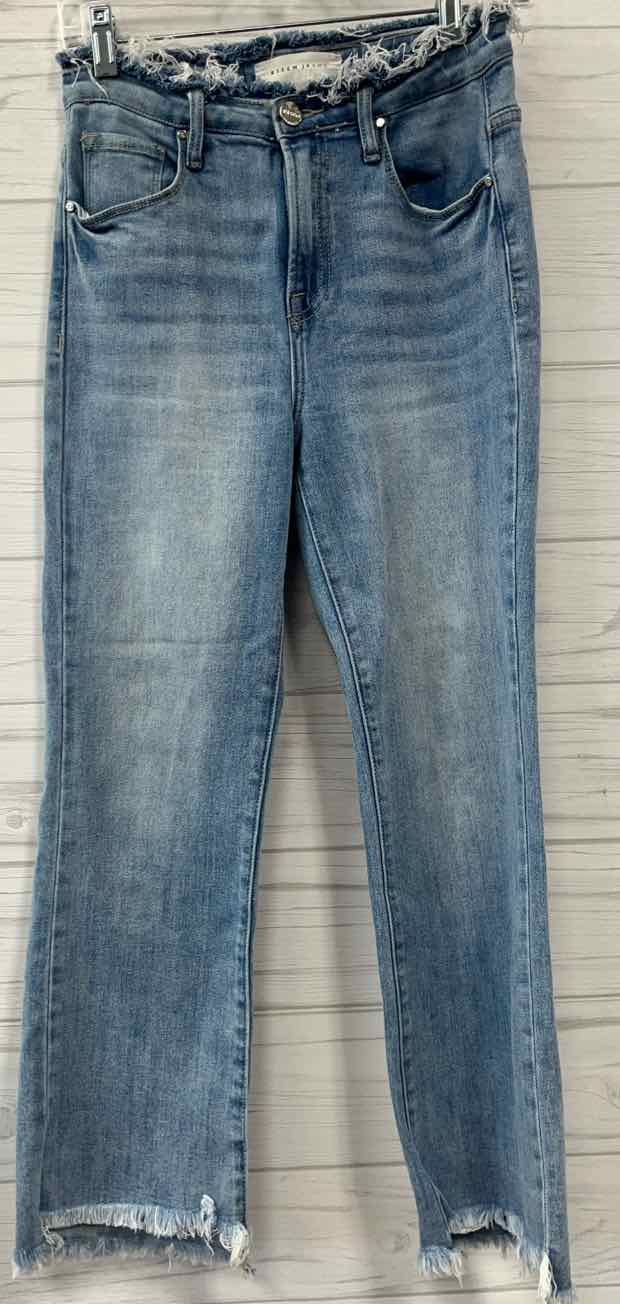 Size 3/26 RISEN JEANS Jeans