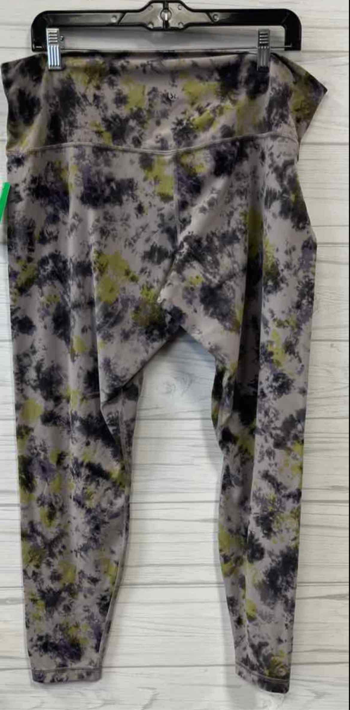 Size 18 Lululemon Leggings