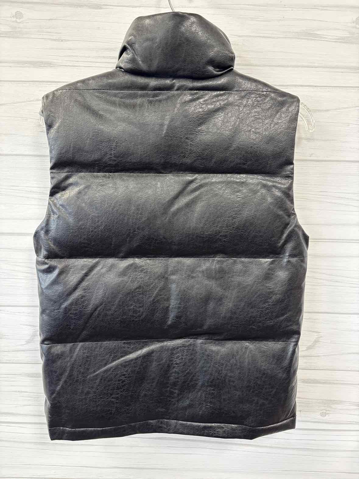 Size S Buddy Love Vest