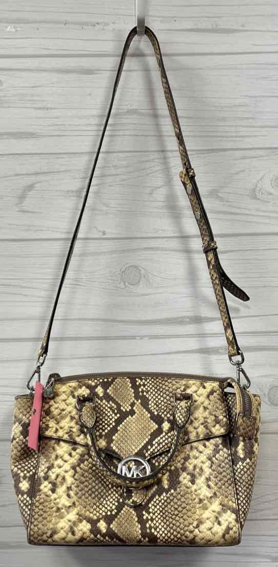 Micheal Kors Purse