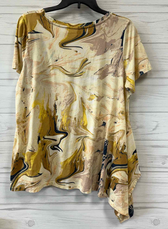 Size XL logo layers Shirt