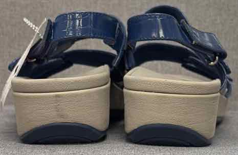 8 Vionic Sandals