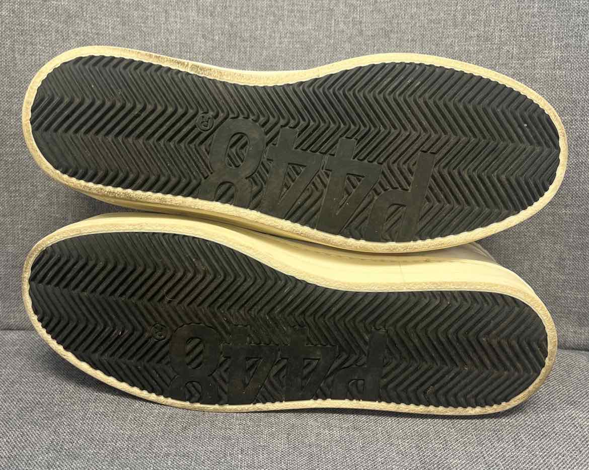 38 P448 Sneakers