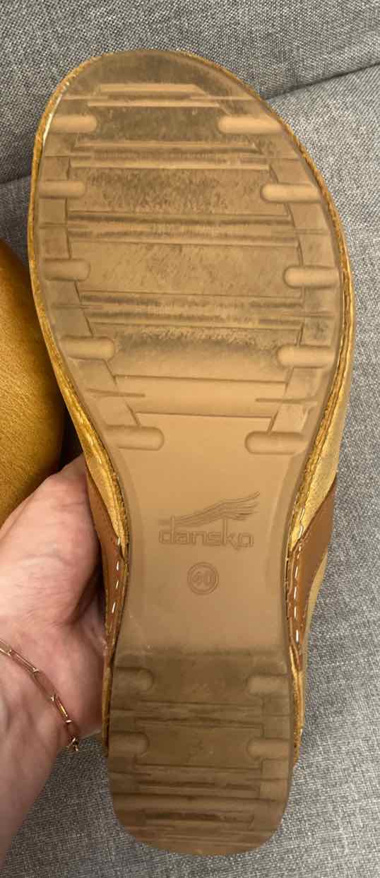 40 Dansko Shoes