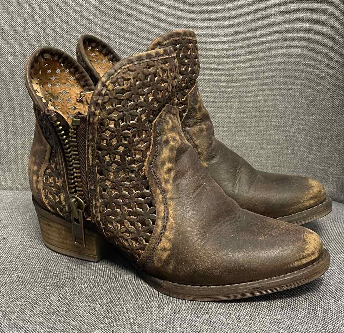 6.5 Circle G Boots