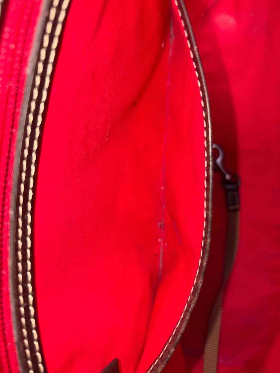 Dooney & Bourke Purse