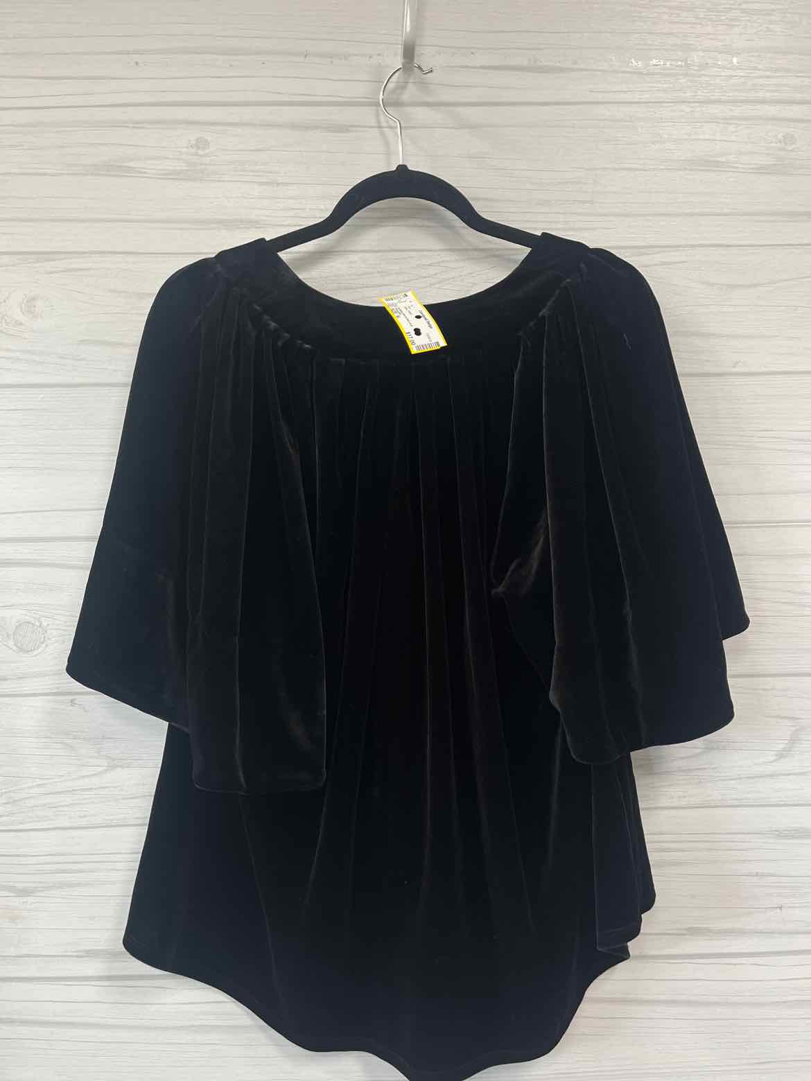 Size M Pomander Shirt