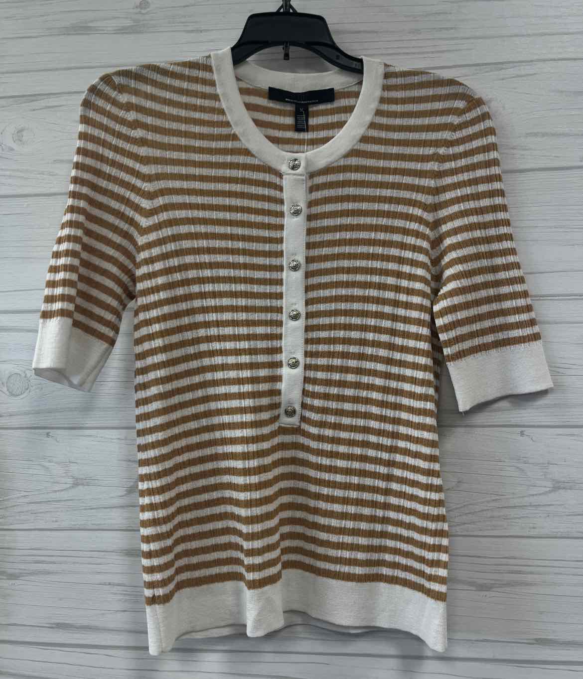 Size M White House Black Market Shirt