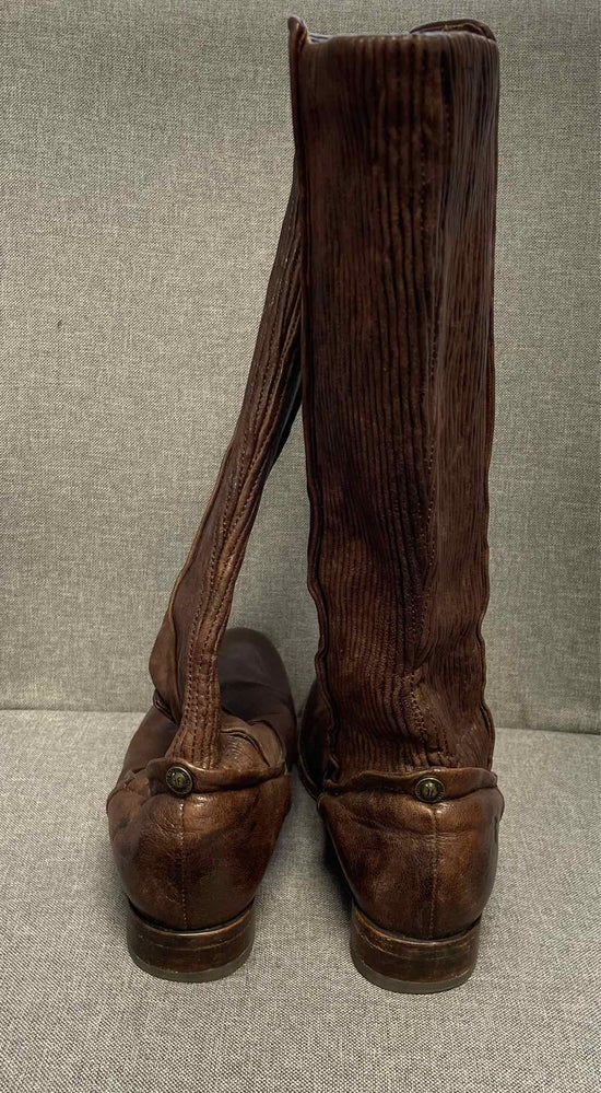 6.5 FRYE Boots
