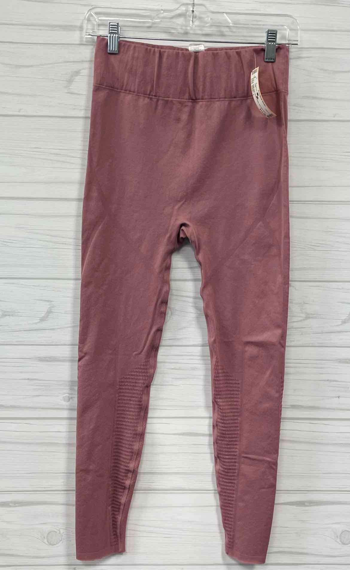 Size L fabletics Leggings