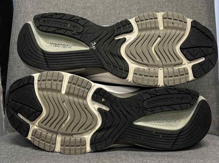 13 New Balance Sneakers