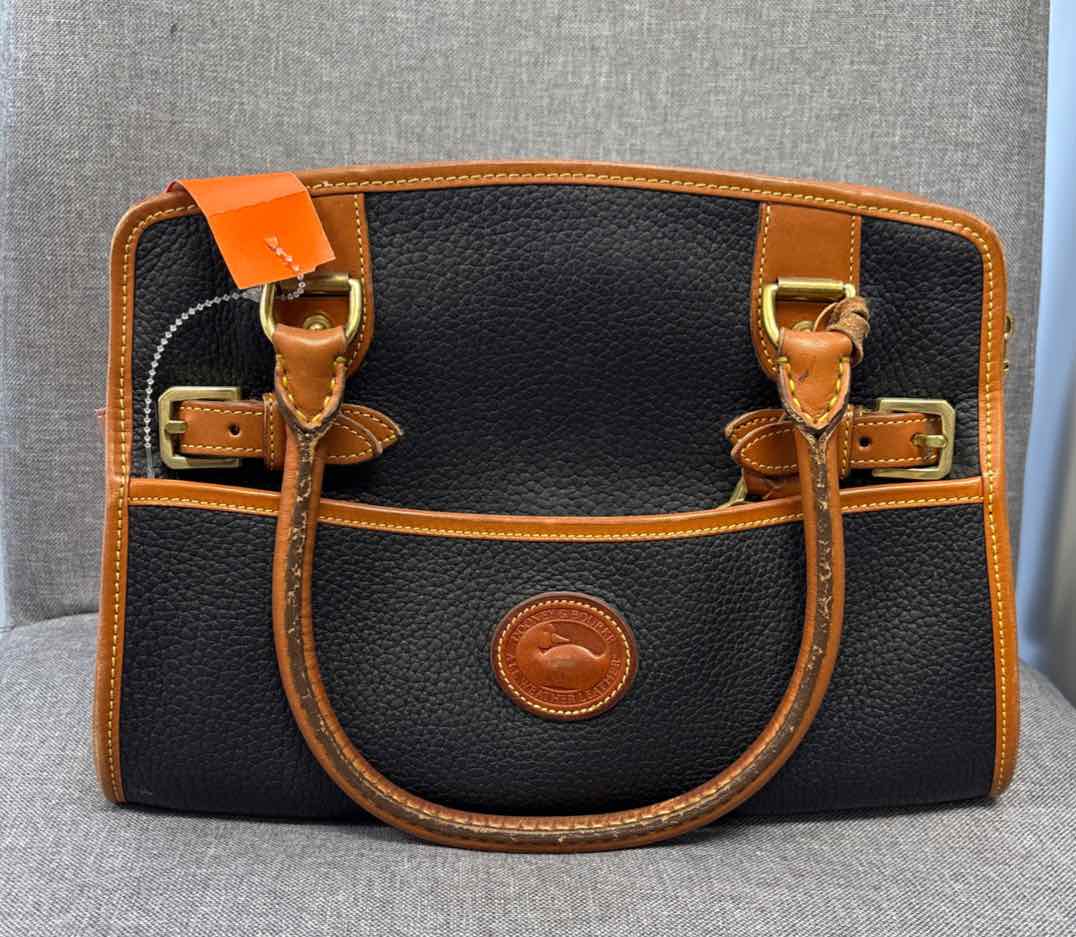 Dooney & Bourke Purse