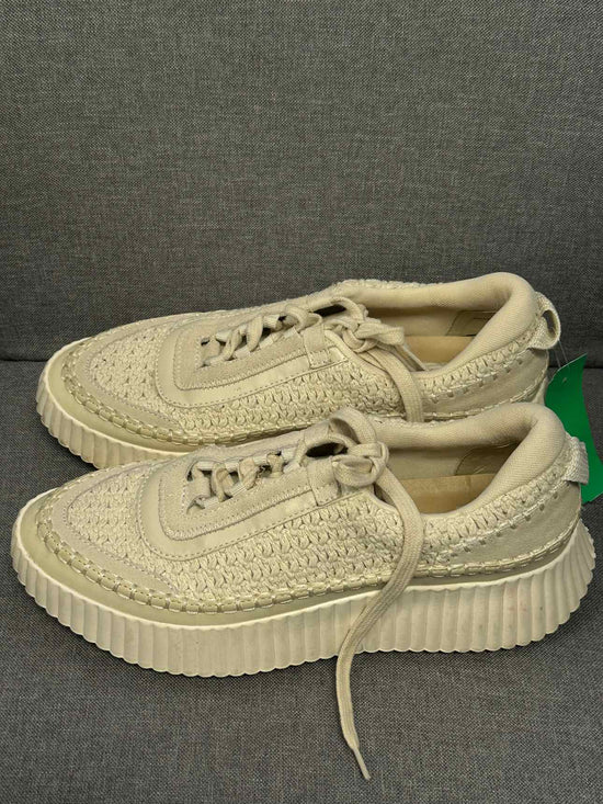 9.5 Dolce Vita Shoes