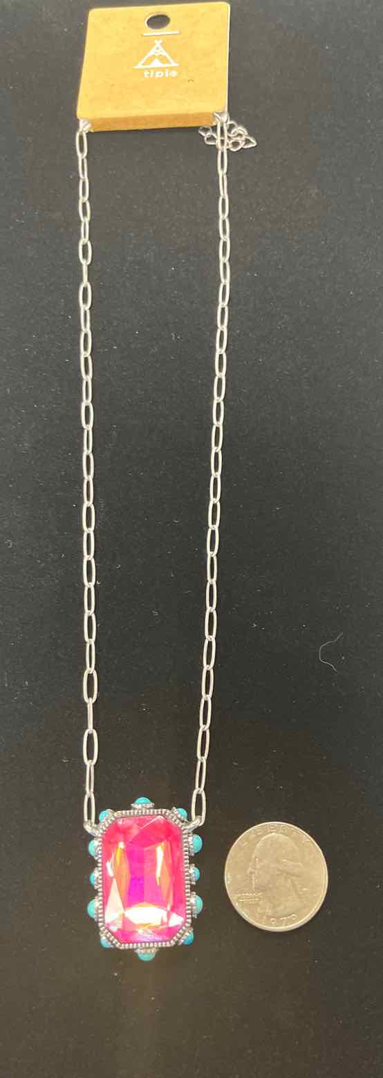 tipi Necklace