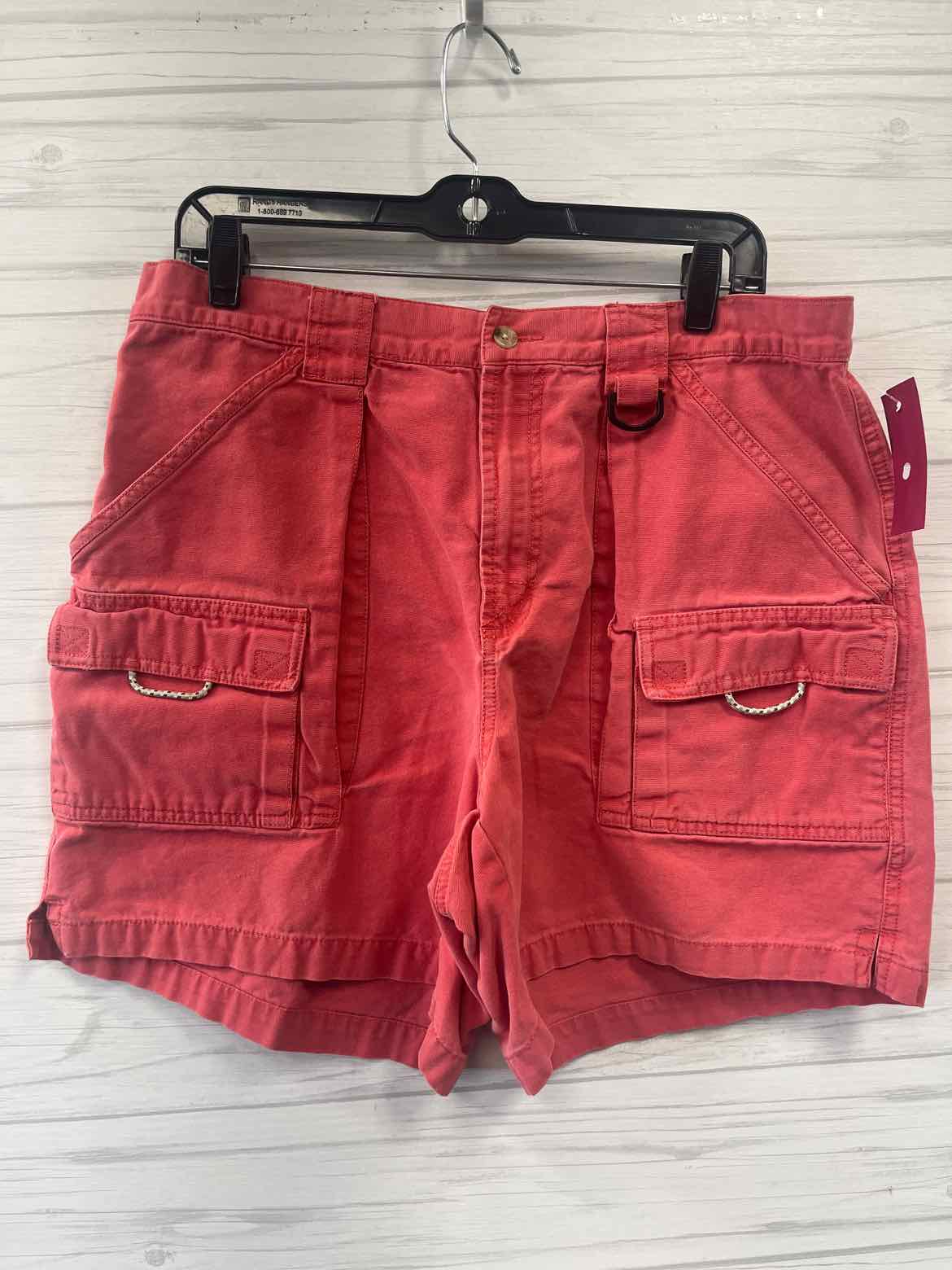 Size L Columbia Shorts