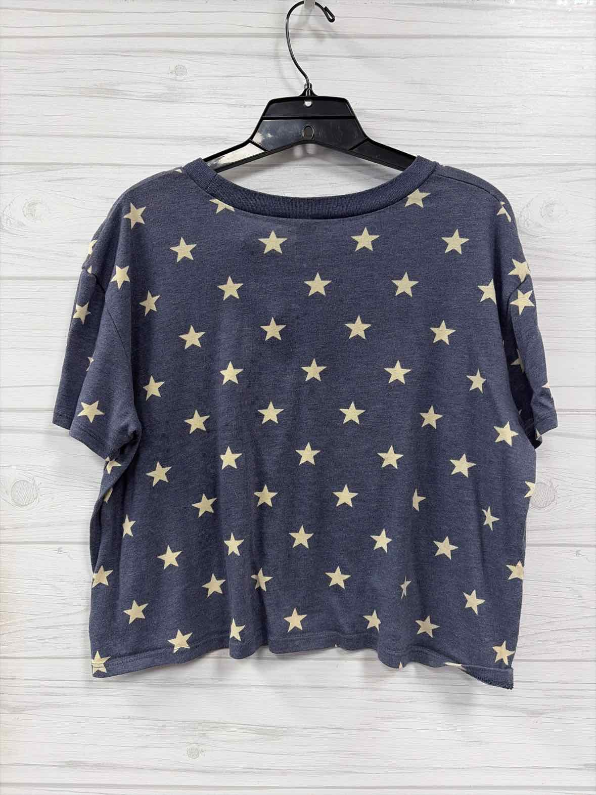 Size L Shirt