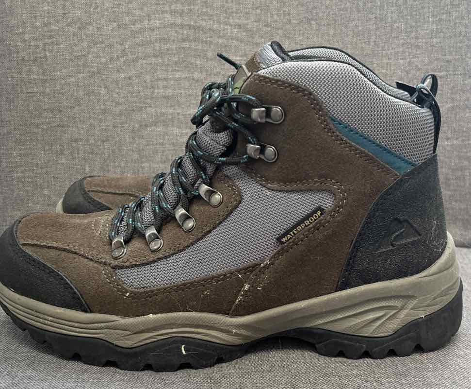 7 Ozark Trail Boots