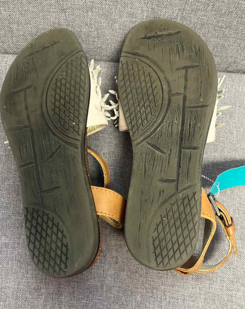 6 OTBT Shoes