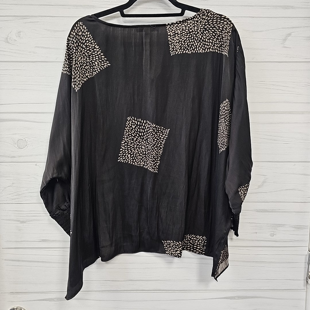 Size M Grade & Cather Shirt