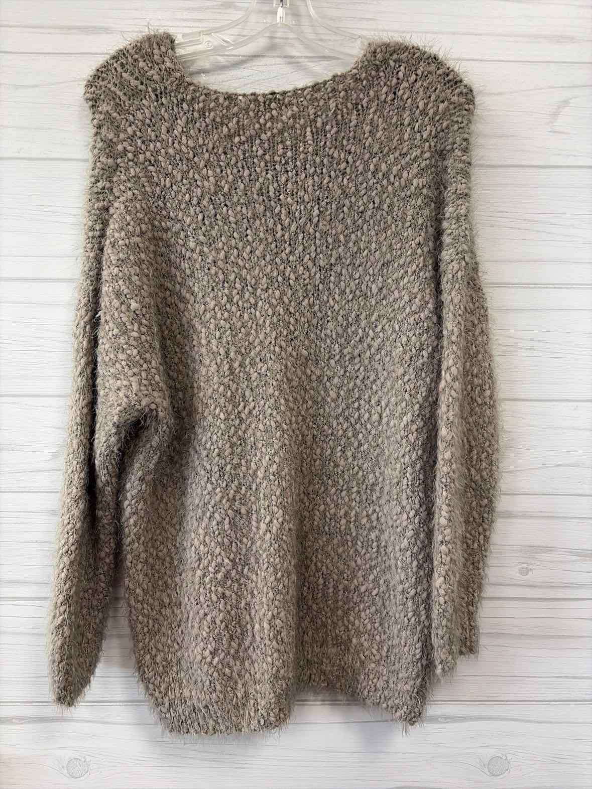 Size M Alter'd State Sweater