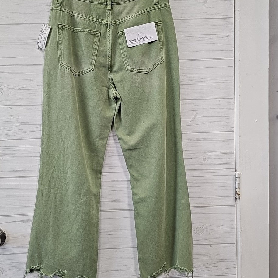 Size 28 Bayeas Jeans