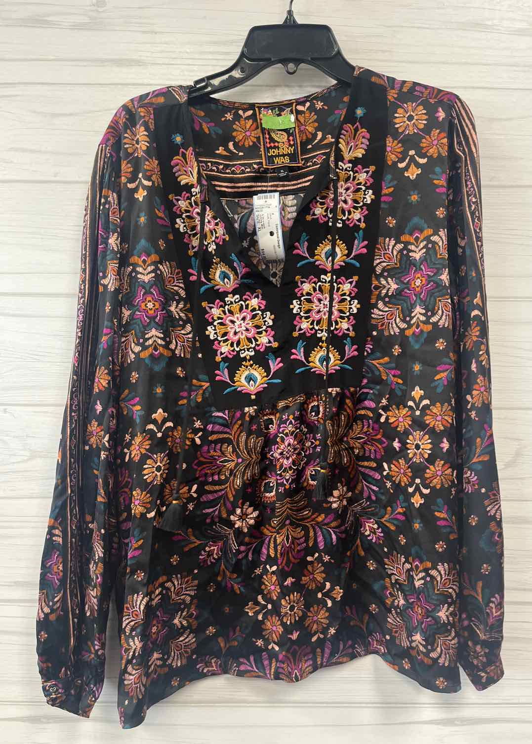 Size XL Johnny Was Shirt