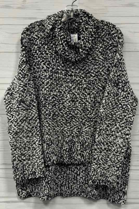 Size M Minkpink Sweater