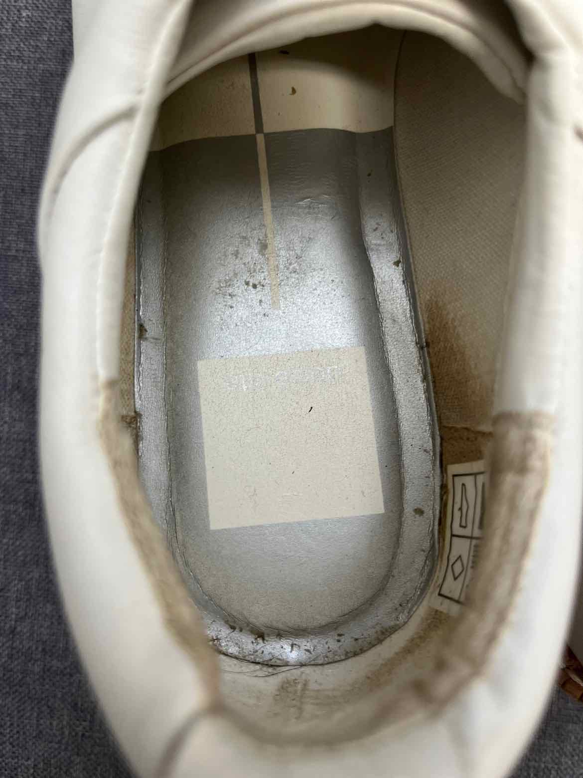 7.5 Dolce Vita Sneakers