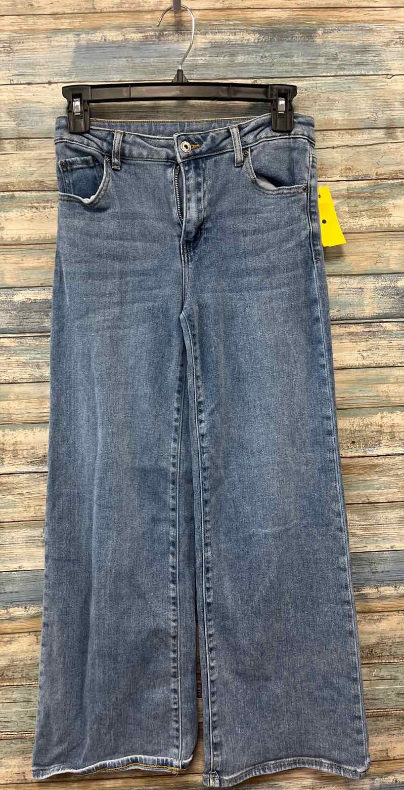 10 Tractr Jeans