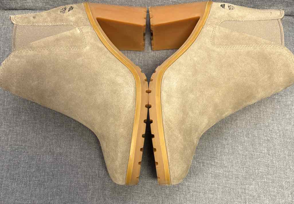 6.5 Timberland Boots
