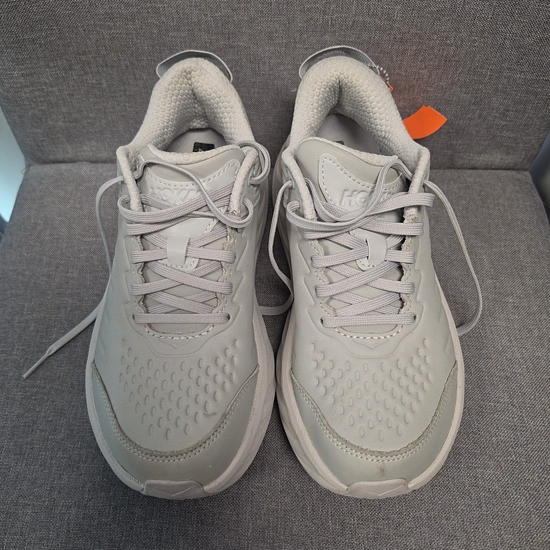 8 Hoka Sneakers