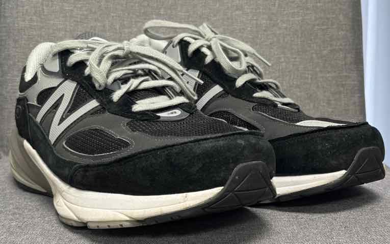 13 New Balance Sneakers