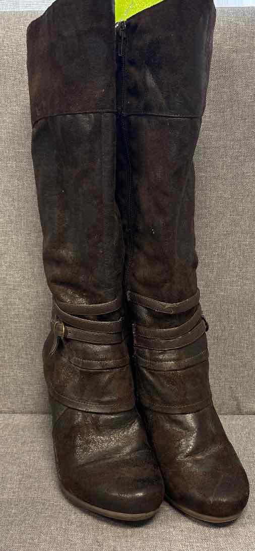8.5 Baretraps Boots