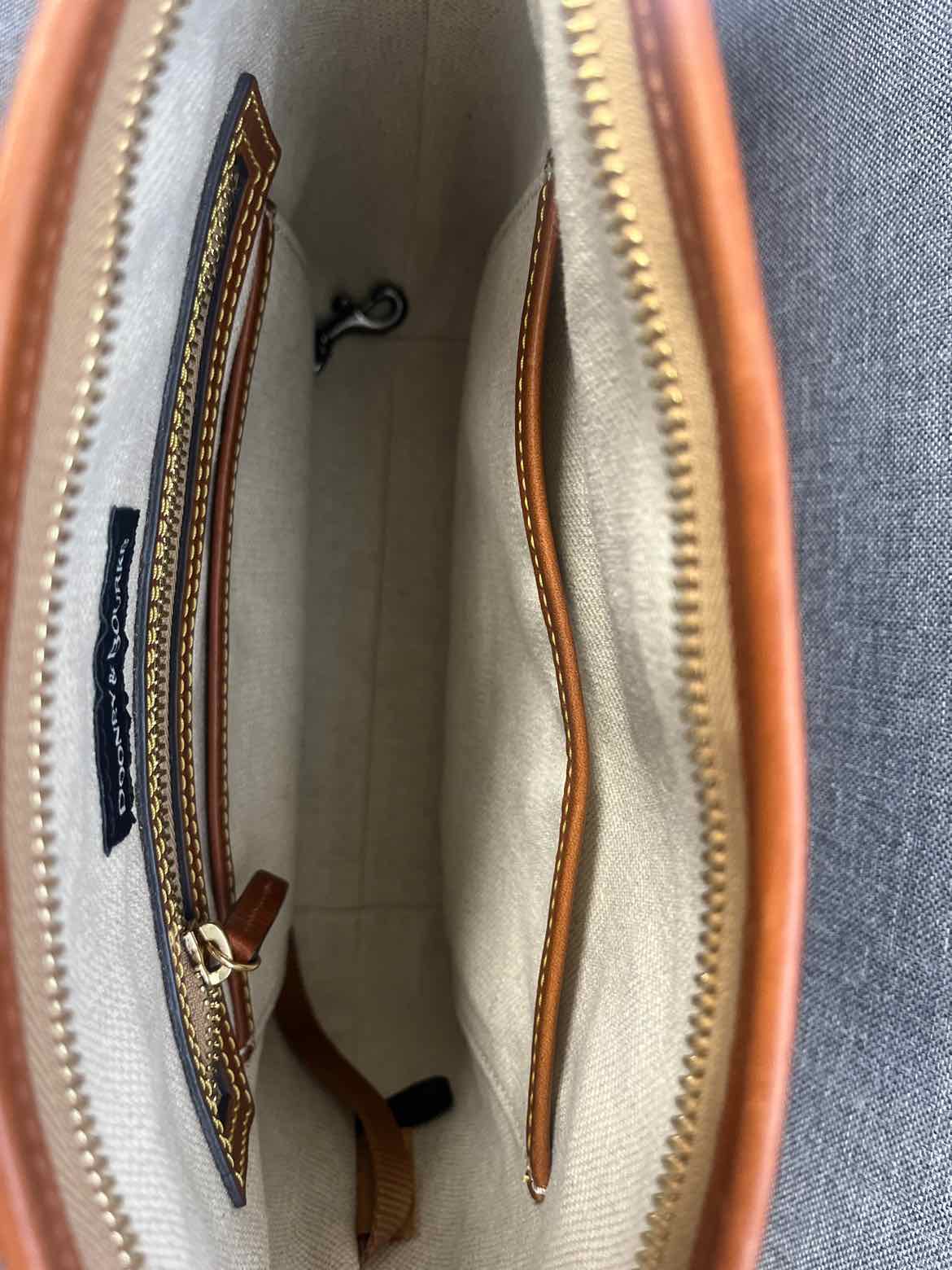 Dooney & Bourke Purse