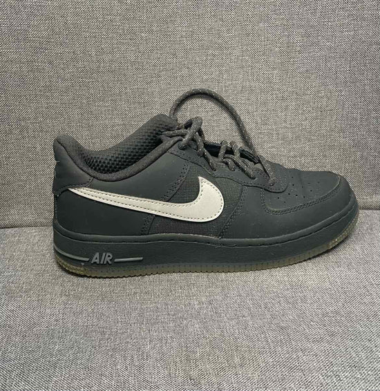 4y Nike Shoes/Boots