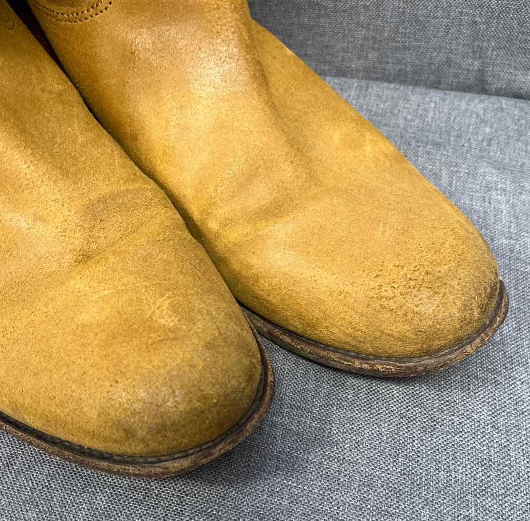 11 FRYE Boots