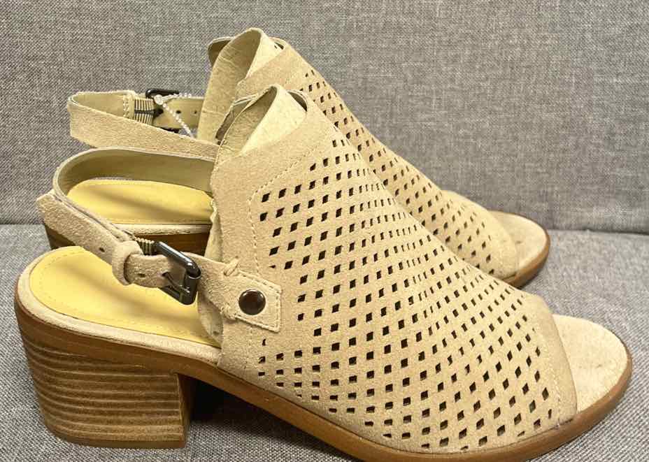 8m Marc Fisher Shoes