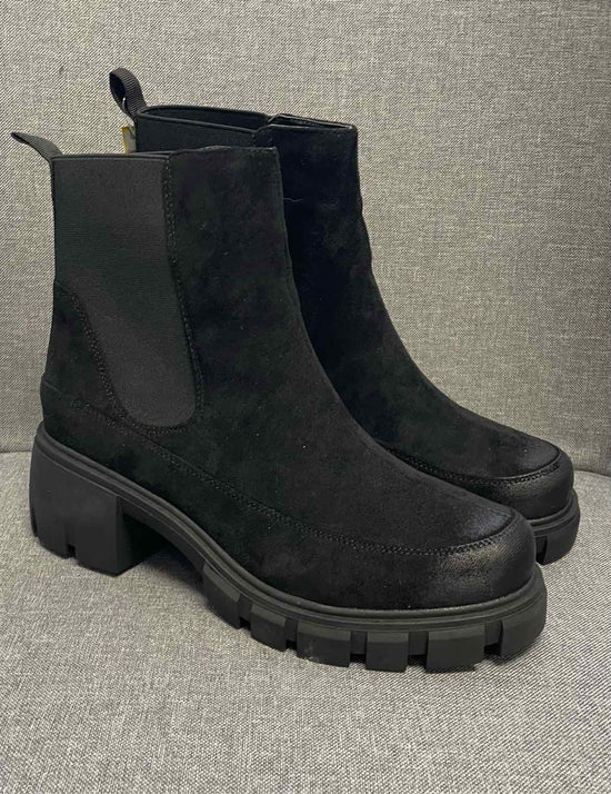 8.5 Pierre Dumas Boots