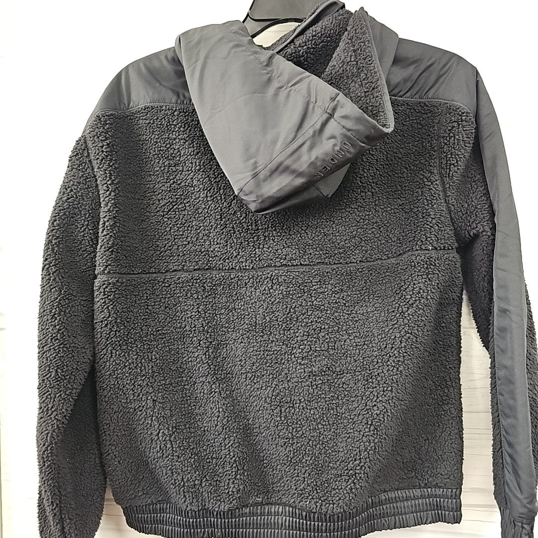 Size M Under Armour Jacket