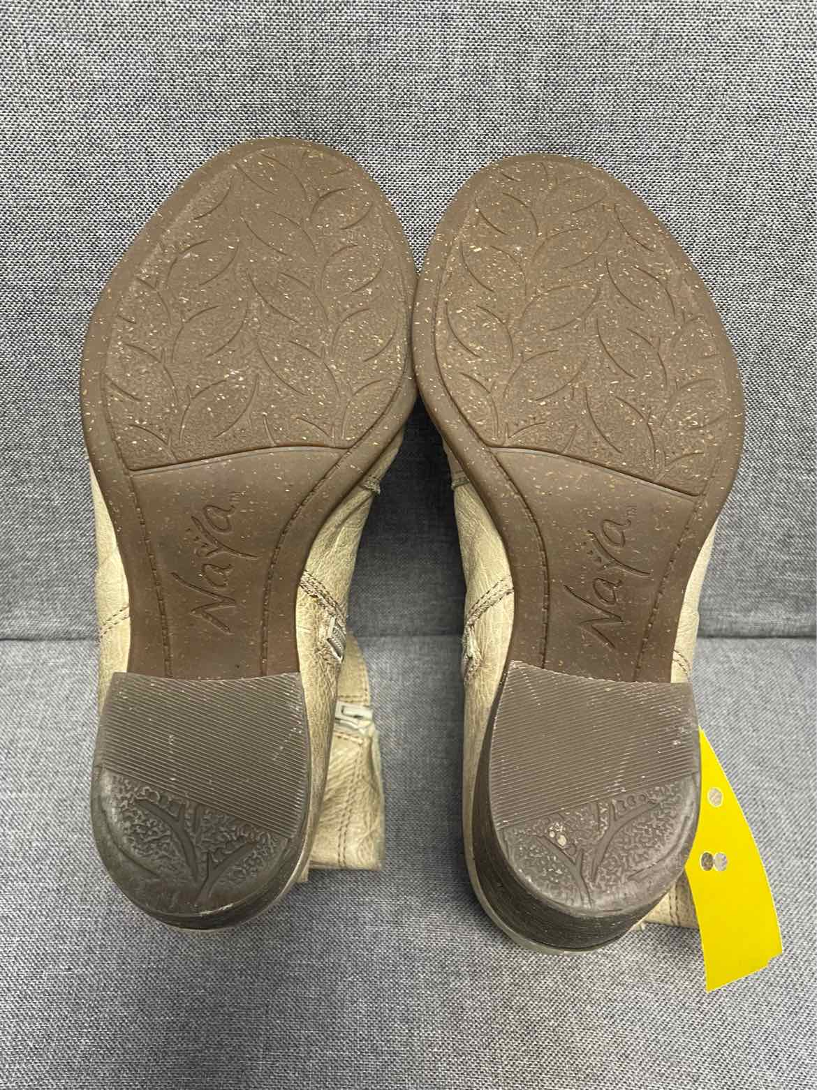 7.5 Naya Boots