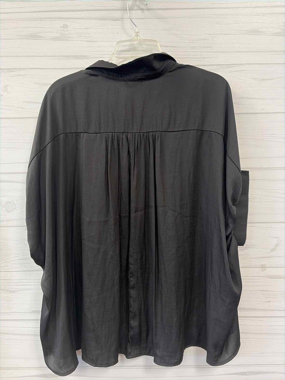 Size S day + moon Shirt
