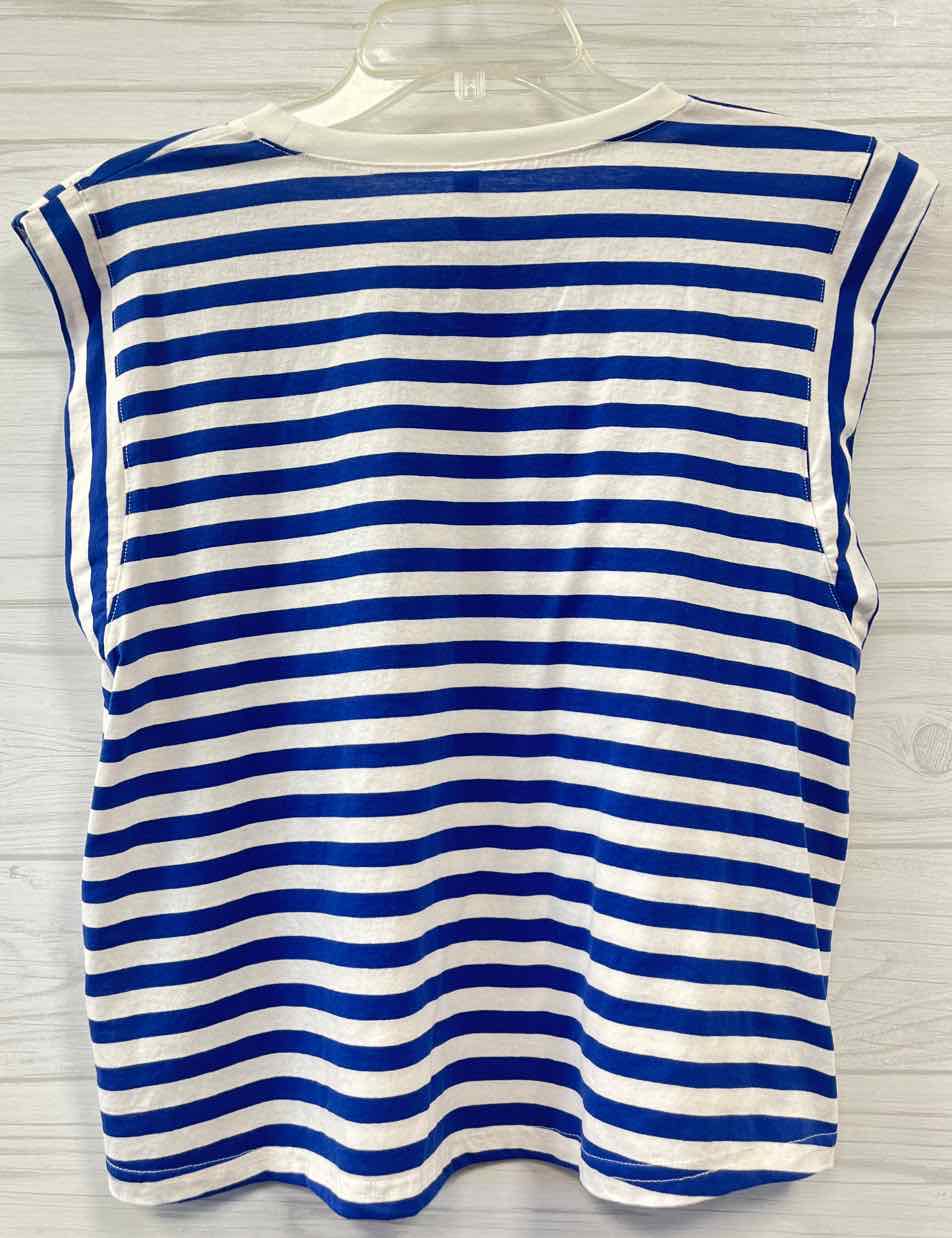 Size M wishlist Shirt