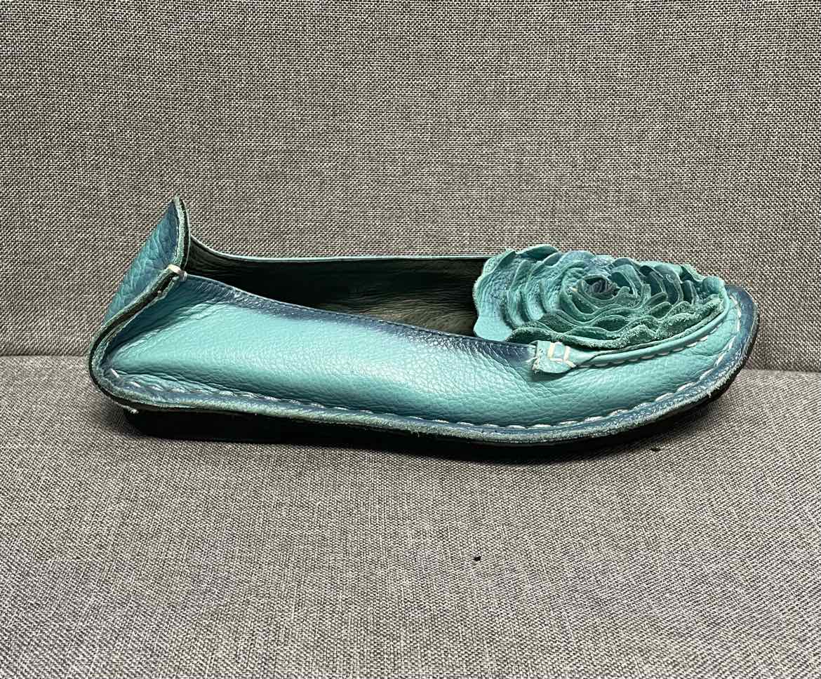 37 L'ARTISTE Shoes