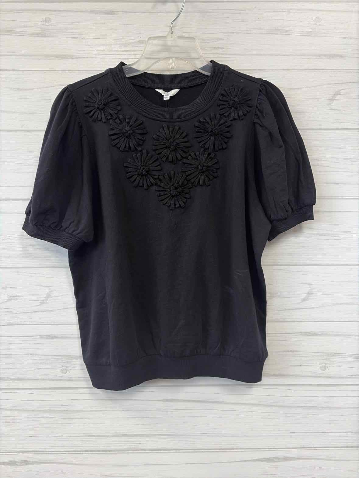 Size L crown & ivy Shirt