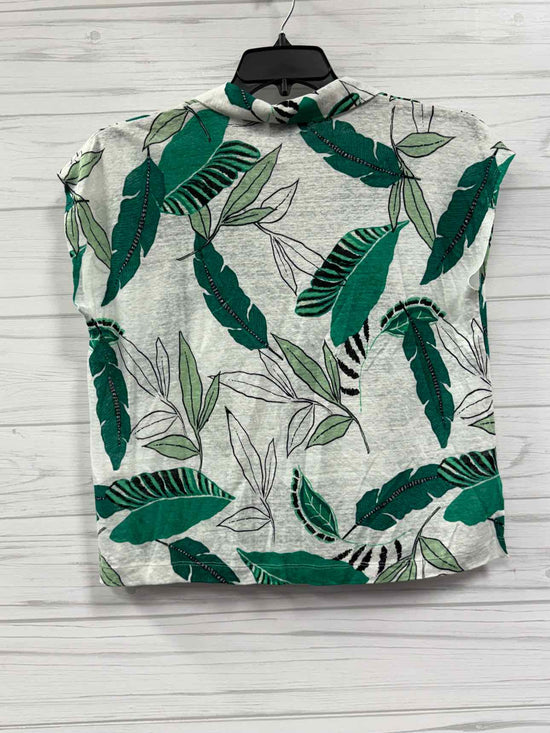 Size M Tahari Shirt
