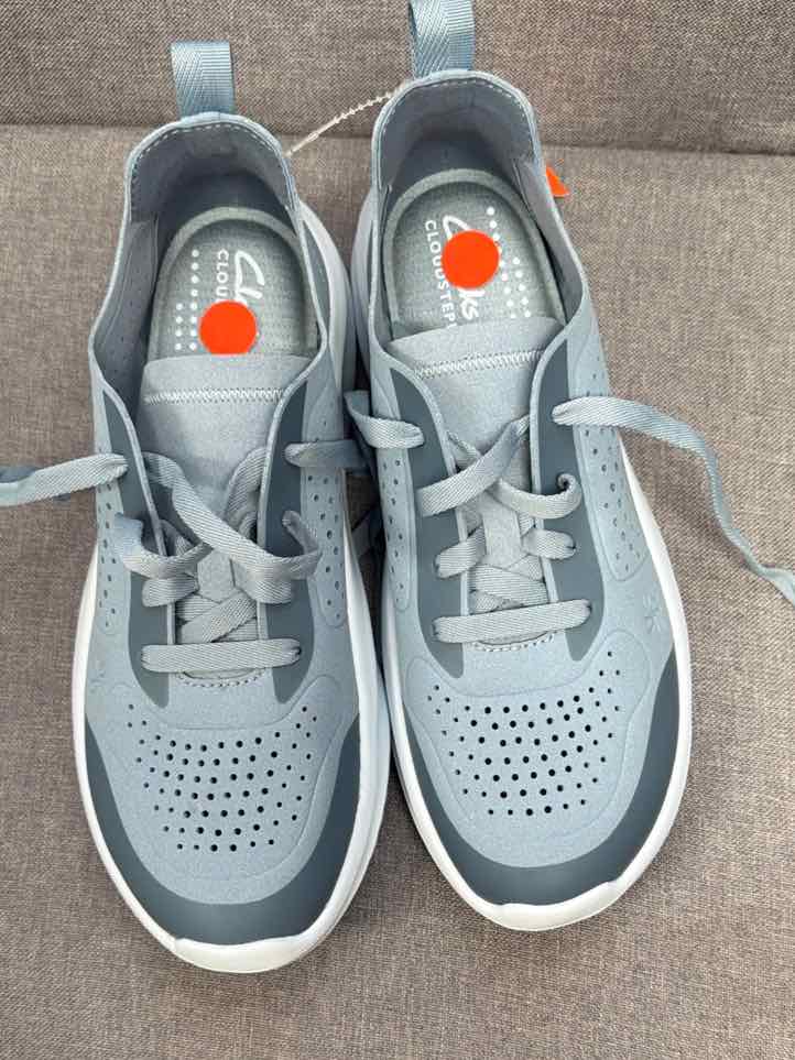 7.5 Clarks Shoes