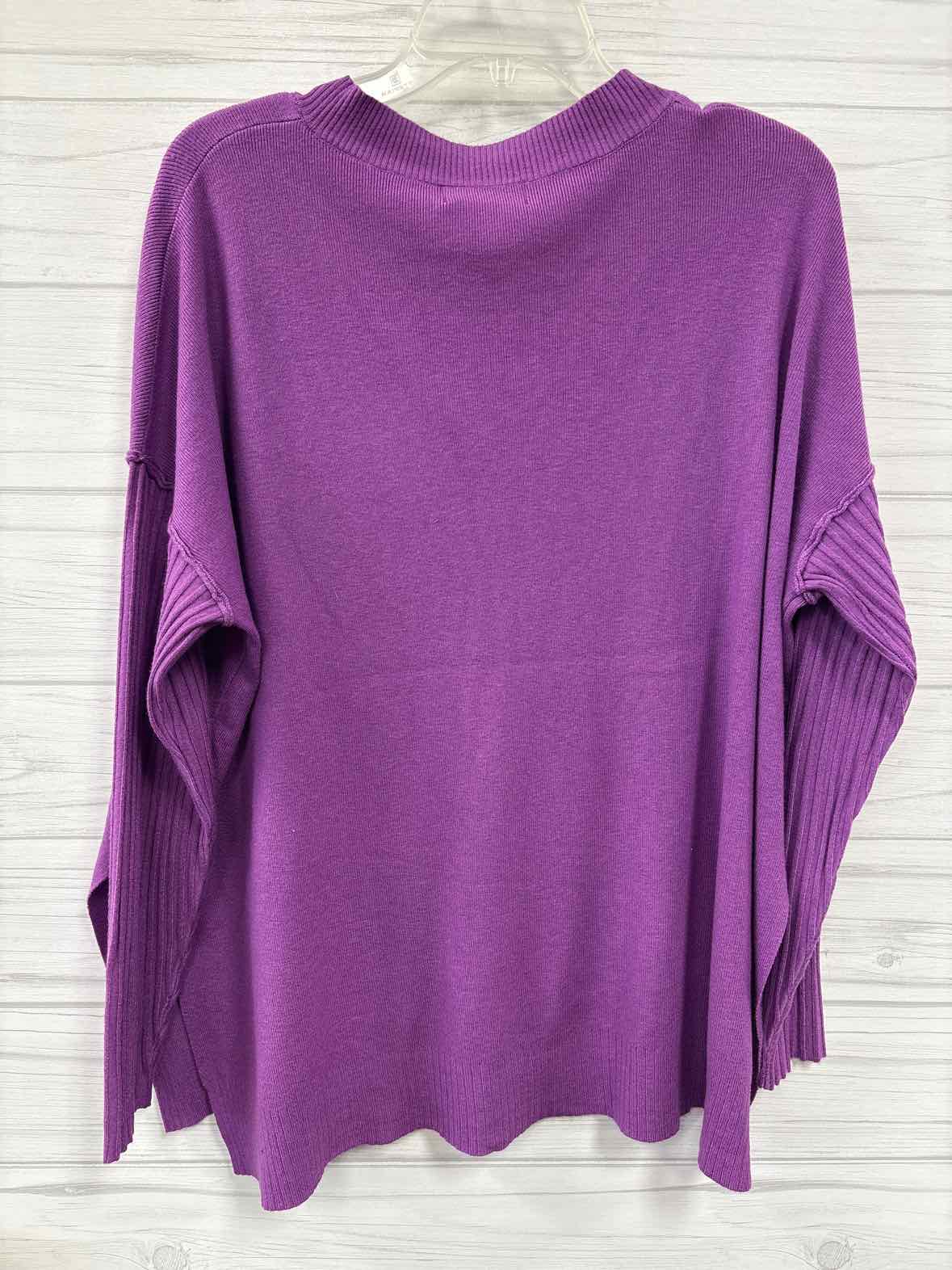 Size L/XL Zenana Sweater