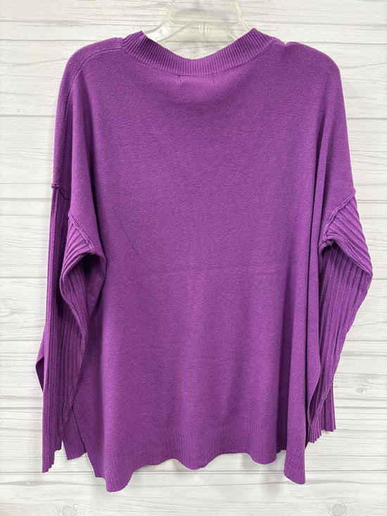 Size L/XL Zenana Sweater