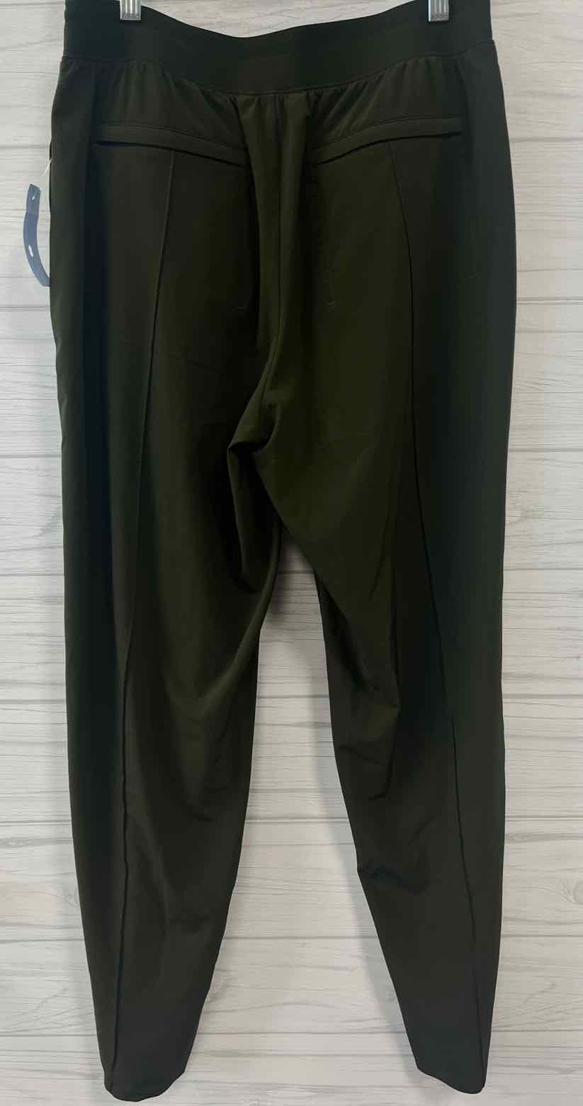 Size 8 Athleta Pants