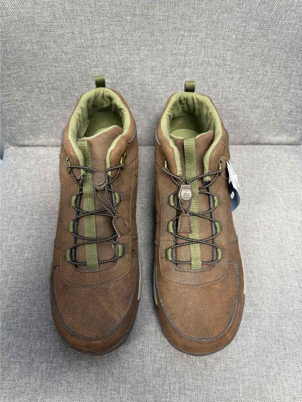 7 MERRELL Shoes/Boots
